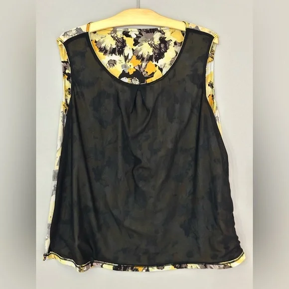 Jones Studio Separates: Women’s Sleeveless Blouse- Size 14W - Picture 4 of 6